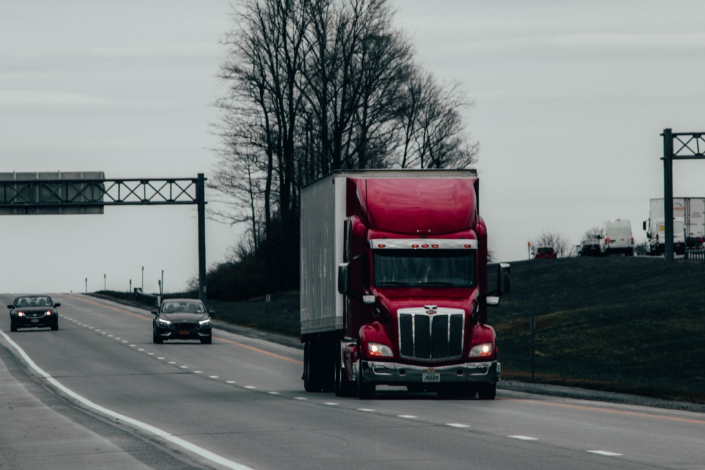 plan your trucking route ahead of time